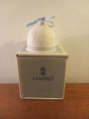 Lladro christmas winter bell - christmas,