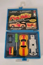 Maisto Pro-Kits Chevrolet SSR
