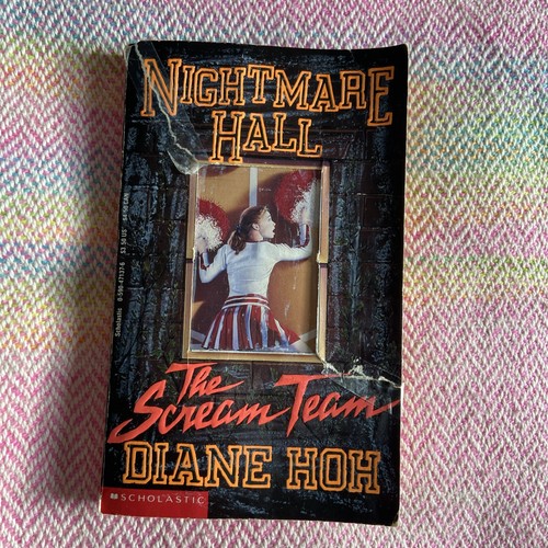 Nightmare hall the scream team - hall,