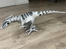 WowWee Roboraptor Remote Control RC Dinosaur Raptor T-RexToy 32" - No Remote
