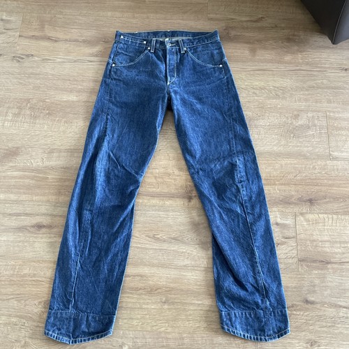 Levi engineered twisted - engineered,