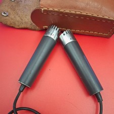 AKAI Dynamic Mics x2 in brown