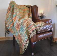 Patterned Large Throw/blanket. Multicoloured, Winter, Bedspread.