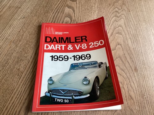Daimler dart v8 - v8, 250