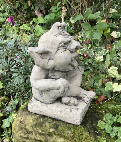 Stone garden horned - garden, goblin