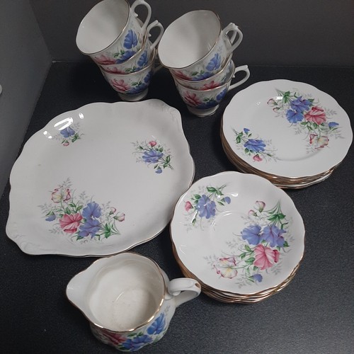 Vintage royal albert - royal, sweet