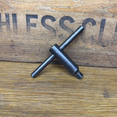 Vintage lathe chuck key - key,