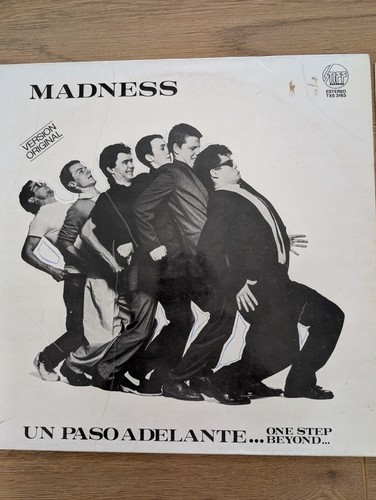 Paso adelante one step - un,