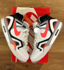 Nike Air Tech Challenge 2