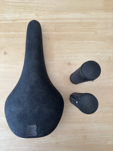 Boardman bike saddle - bike,