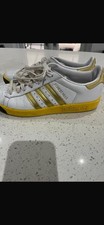 Forest Hills White And Gold
