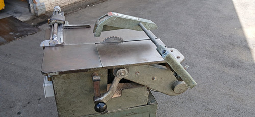 Table saw cast - saw, sliding