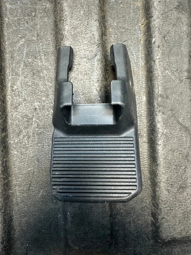 Toyota hilux viii seat - toyota, cover