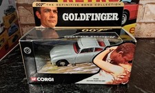 Corgi 04305 2001 Definative