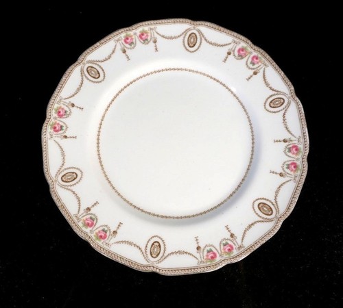 Beautiful royal doulton - royal,