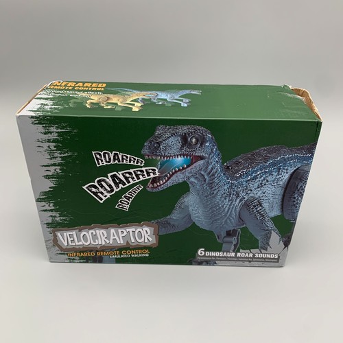 Walking dinosaur velociraptor - dinosaur,