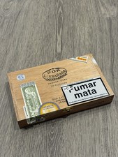 Por Larrañaga Cigar Box –