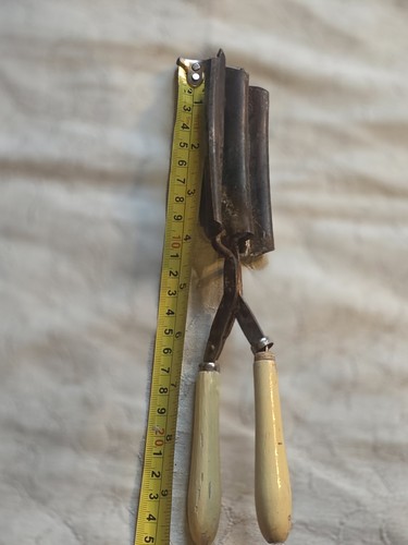 Vintage wooden handled - wooden,