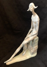 Nao by Lladro Harlequin Figure Retired 1994 - Large 35cm
