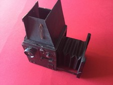 Unknown vintage reflex camera