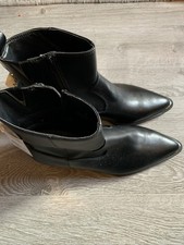 M&S Ladies Ankle Boot Size 5