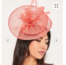 LIPSY CORAL FASCINATOR ON