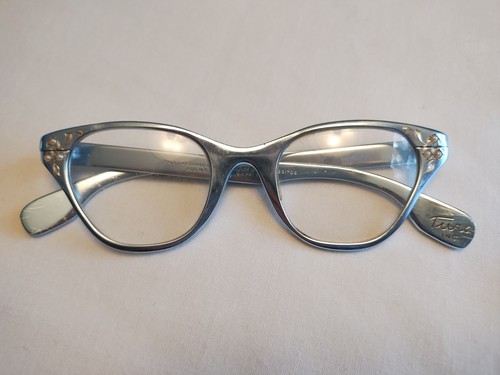 Vintage tura aluminum cat eye - aluminum,