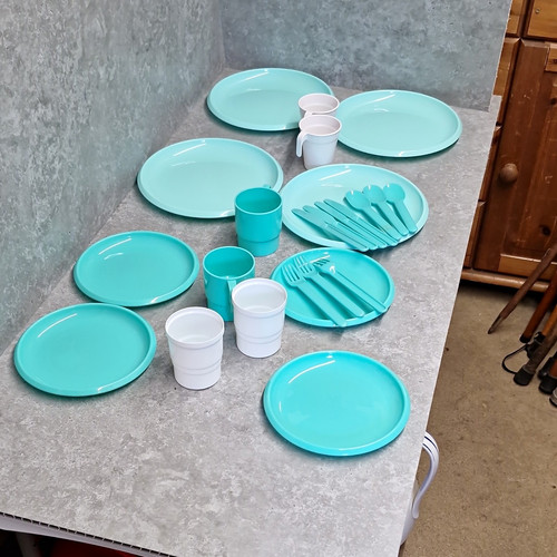 Reusable plastic picnic - plastic,