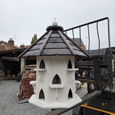 Dovecote Birdhouse 12 Hole Pigeon Coat Used