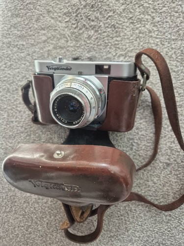 Voigtlander vito camera - b, a
