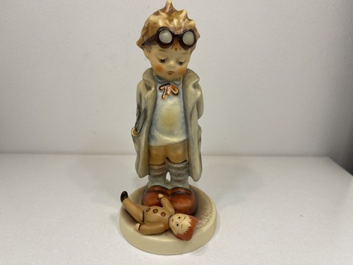 Hummel figurine 127 doll - hummel,