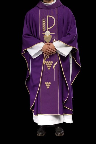Chasuble embroidered with - with, the