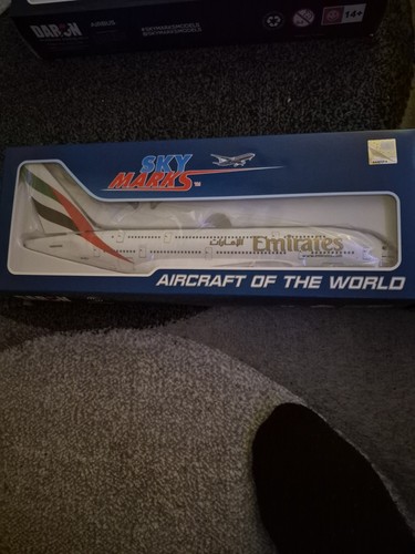 Skymarks emirates airbus a380 - emirates,