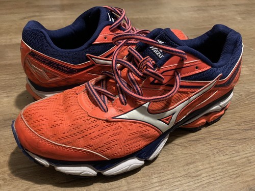 Mizuno running gym exercise - running,