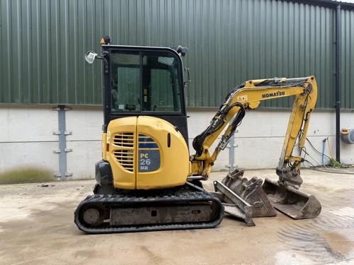 Komatsu pc26mr mini digger - komatsu,