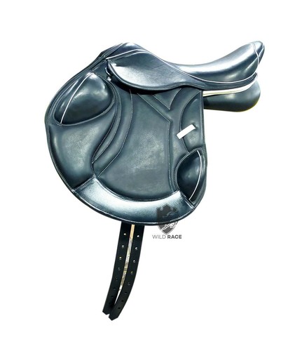 Premium leather jumping close - leather, jumping/close