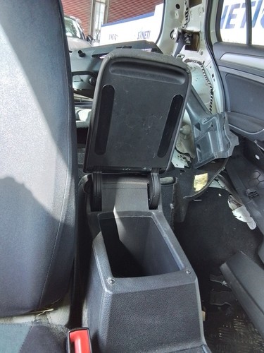 Centre armrest lid - centre,
