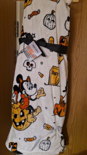 Disney halloween mickey - disney,