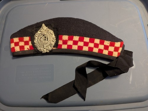 British military cap badges - military,