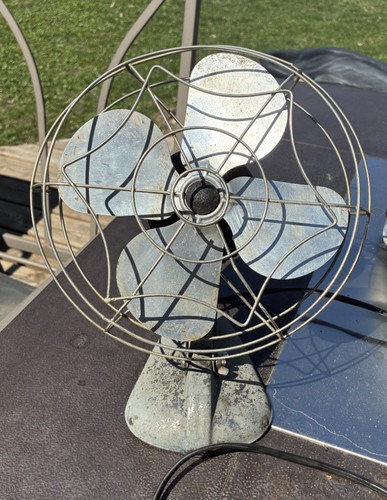 Vintage 1940s eskimo desk fan - vintage,