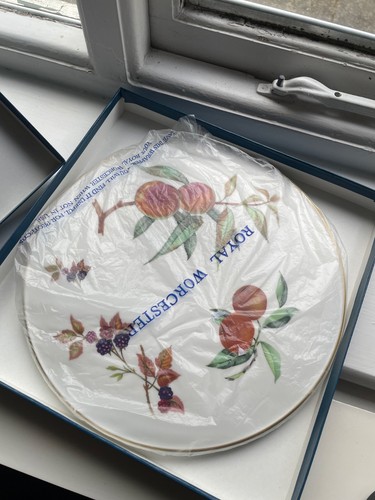 Vintage royal worcester boxed - royal,