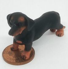 Dolls House Dachshund Dog Miniature Resin 1:12 Scale Puppy Z28 tumdee