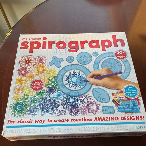 Spirograph drawing set - spirograph,