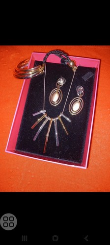 Buckingham peice jewellery - 3,