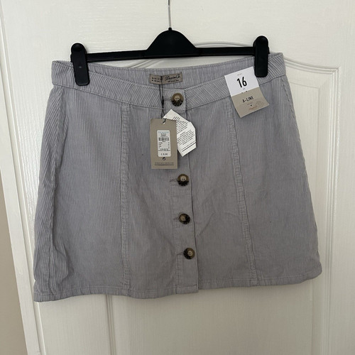 Primark corduroy line - primark, button