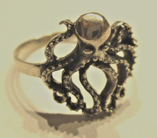 STERLING SILVER  FUNKY OCTOPUS RING SIZE L