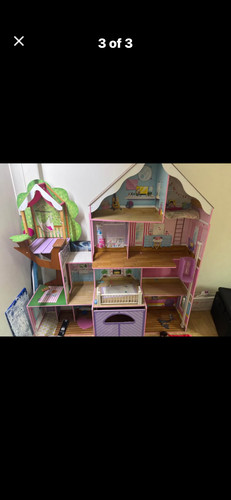 Large doll house - ,
