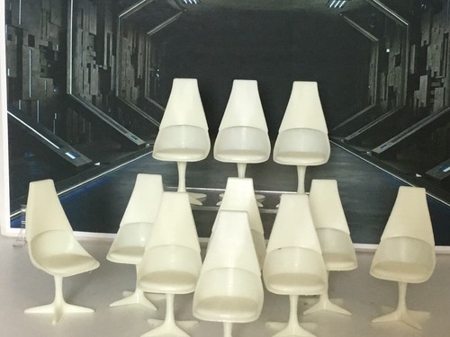 Star trek bridge - bridge, chairs