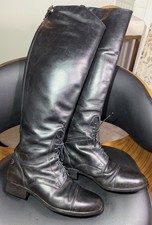 ARIAT Heritage Contour Field