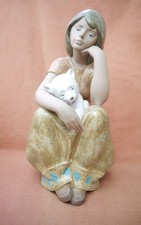 Lladro Gres "A Comforting